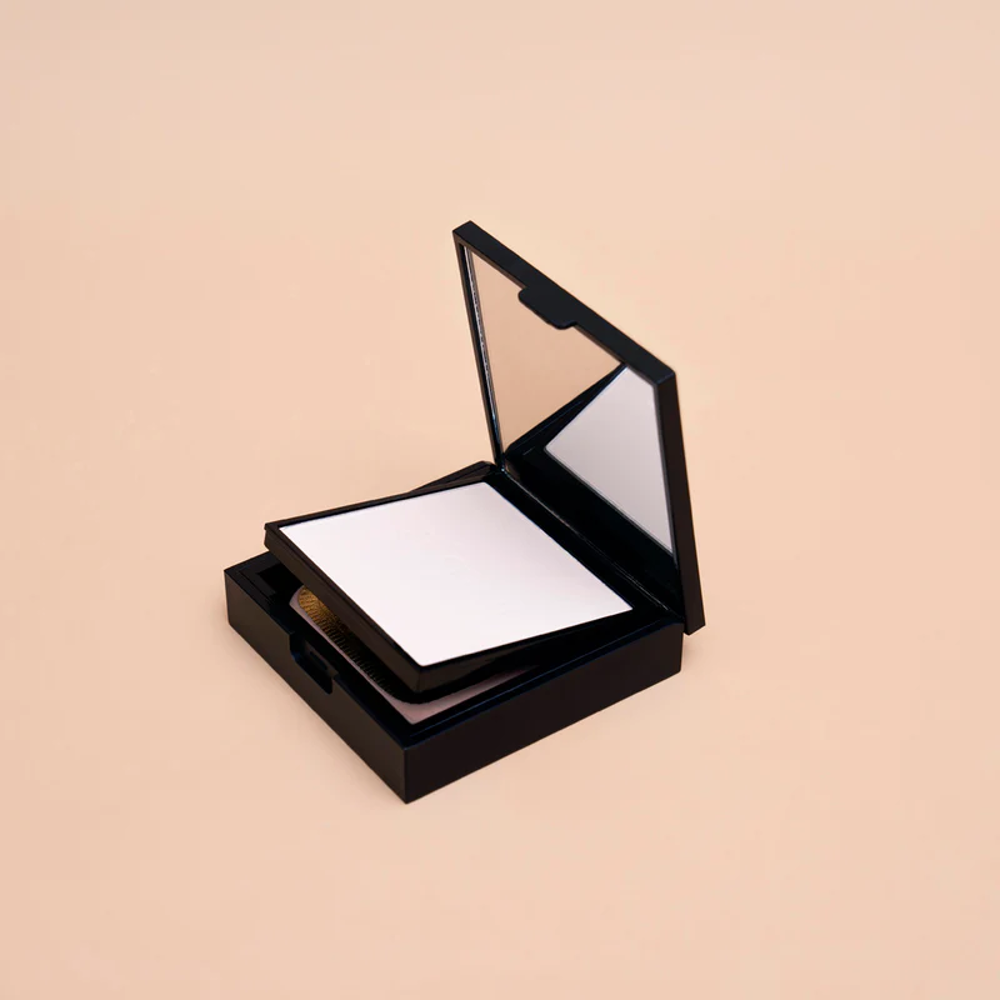 AMRIJ #02 ULTIMATE PRO WET&DRY COMPACT POWDER