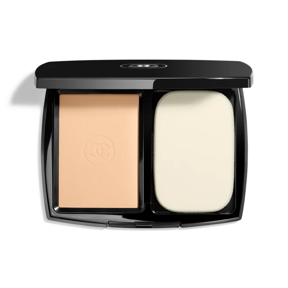 CHANEL ULTRA WEAR ALL DAY COMFORT FLAWLESS FINISH COMPACT FO