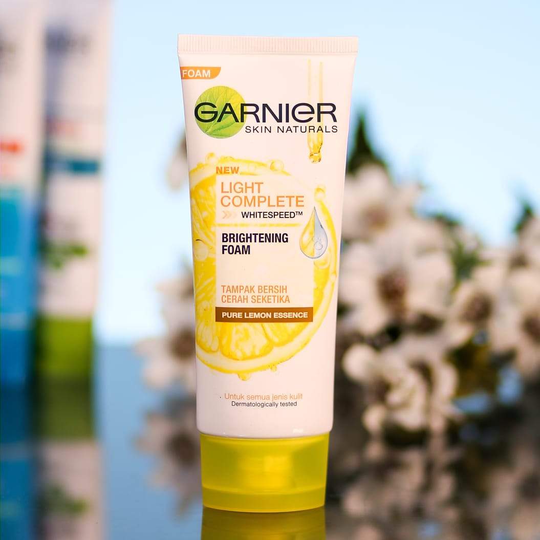 GARNIER LIGHT COMPLETE BRIGHTENING FOAM 100 ML