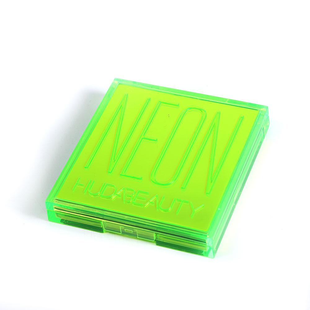 HUDA BEAUTY NEON EYESHADOW GREEN