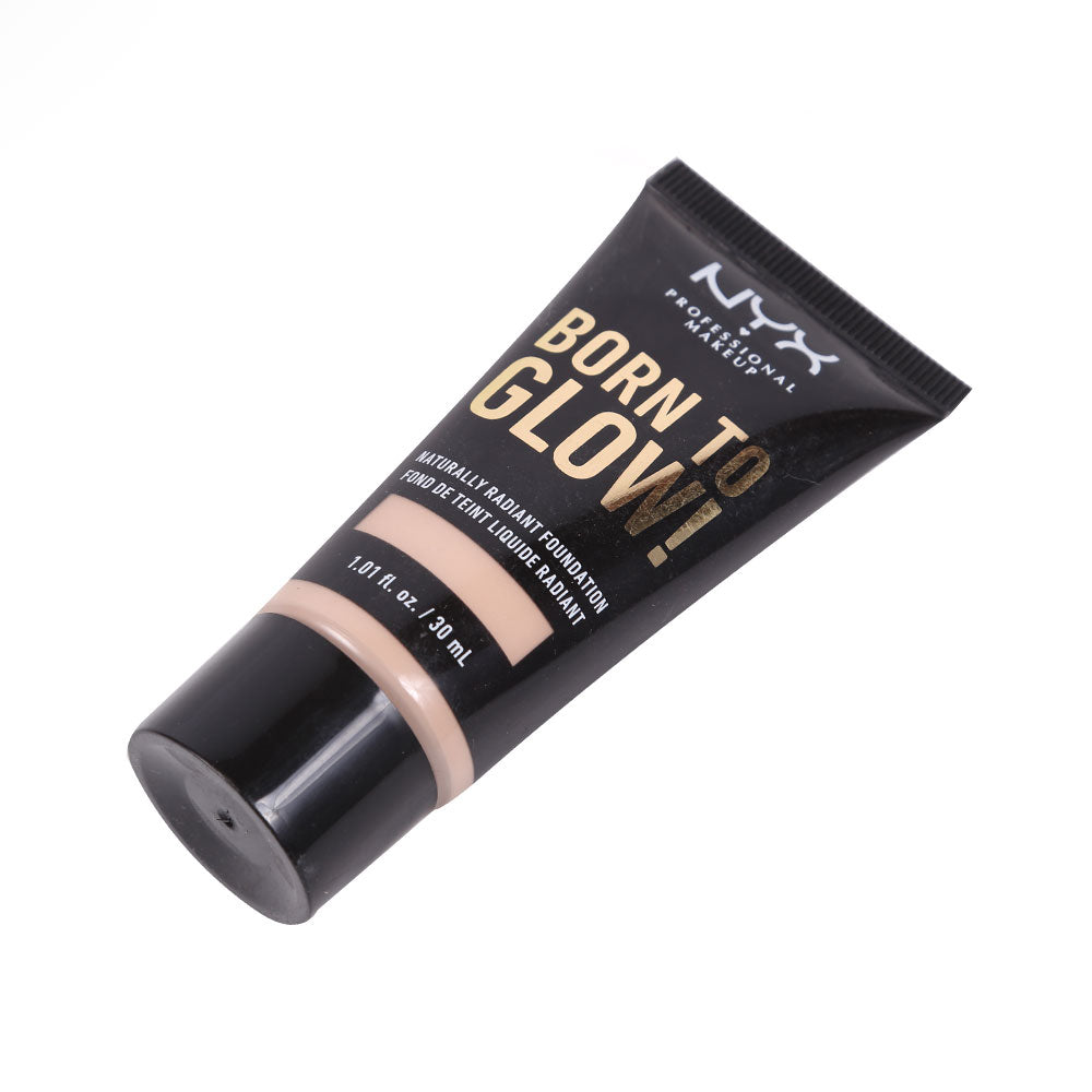 NYX BORN TO GLOW NATURALLY FOUNDATION LIGHT 30 ML