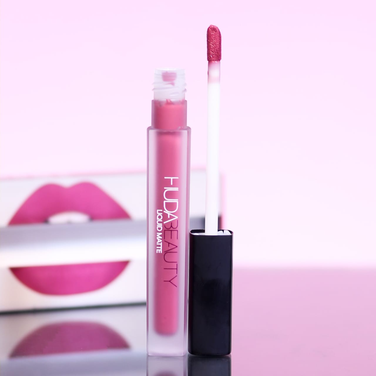 HUDA BEAUTY TROPHY WIFE