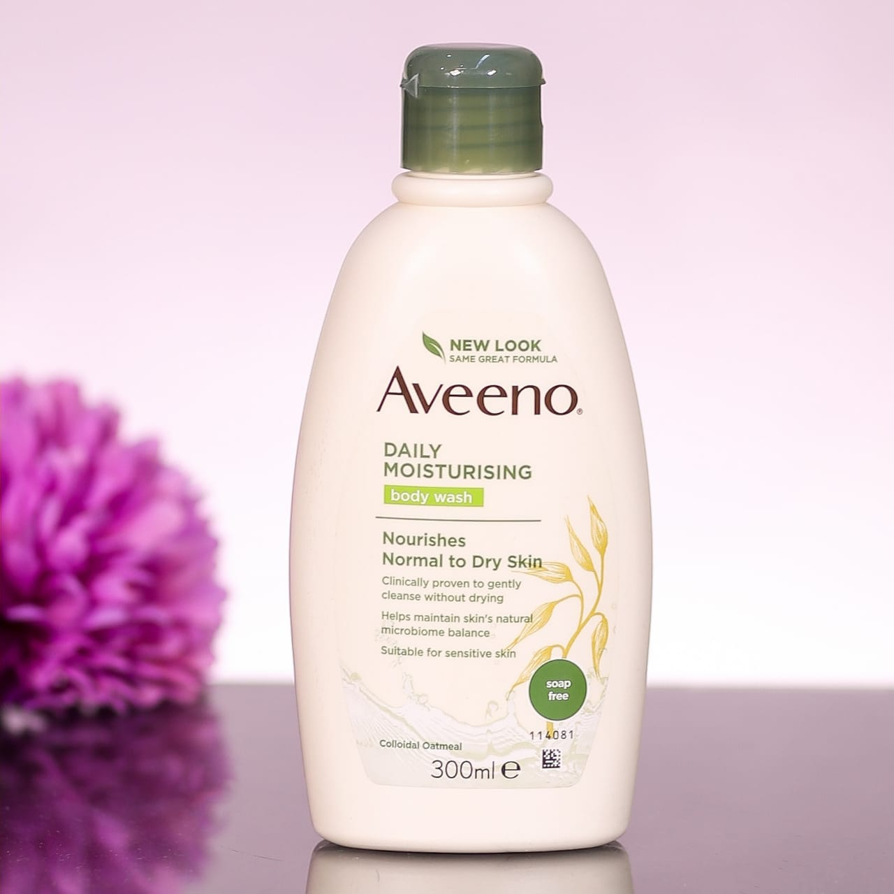 Aveeno Body Wash Daily Moisturising Nourishes 300 Ml