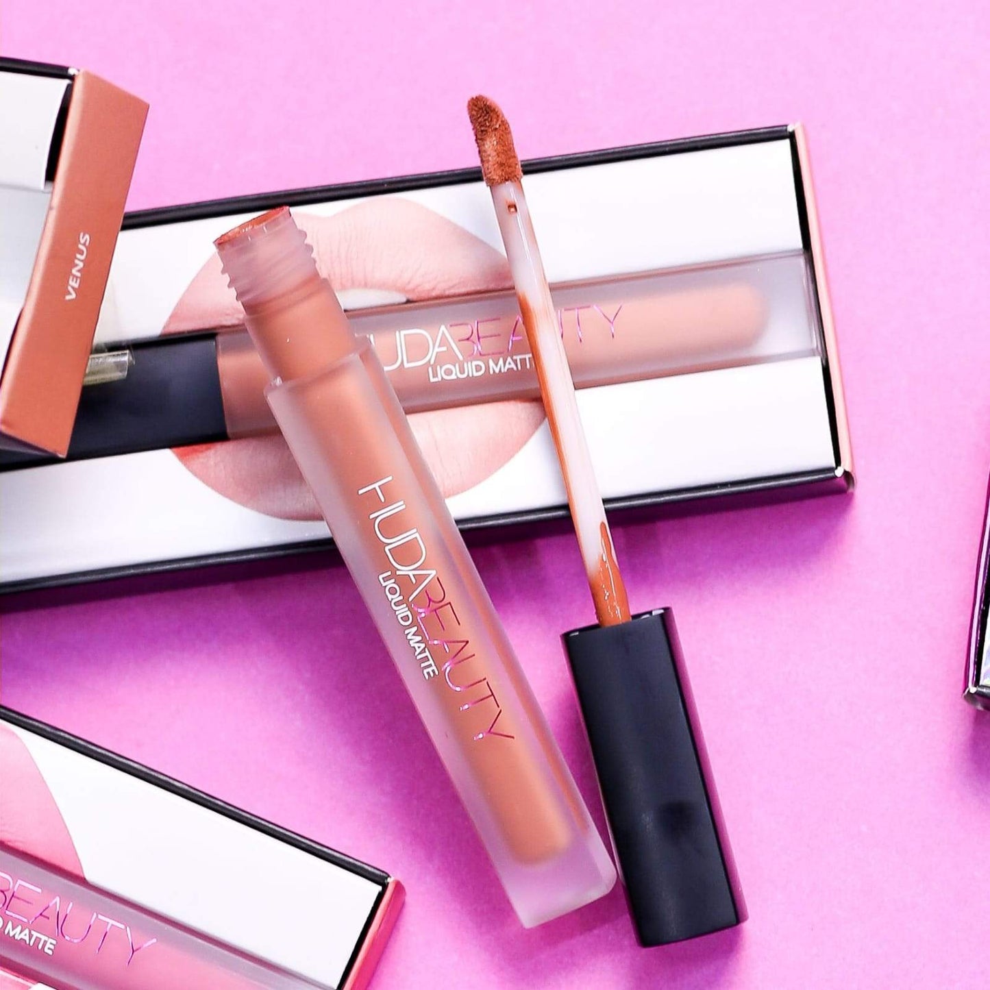 HUDA BEAUTY LIQUIED MATTE VENUS  5ML