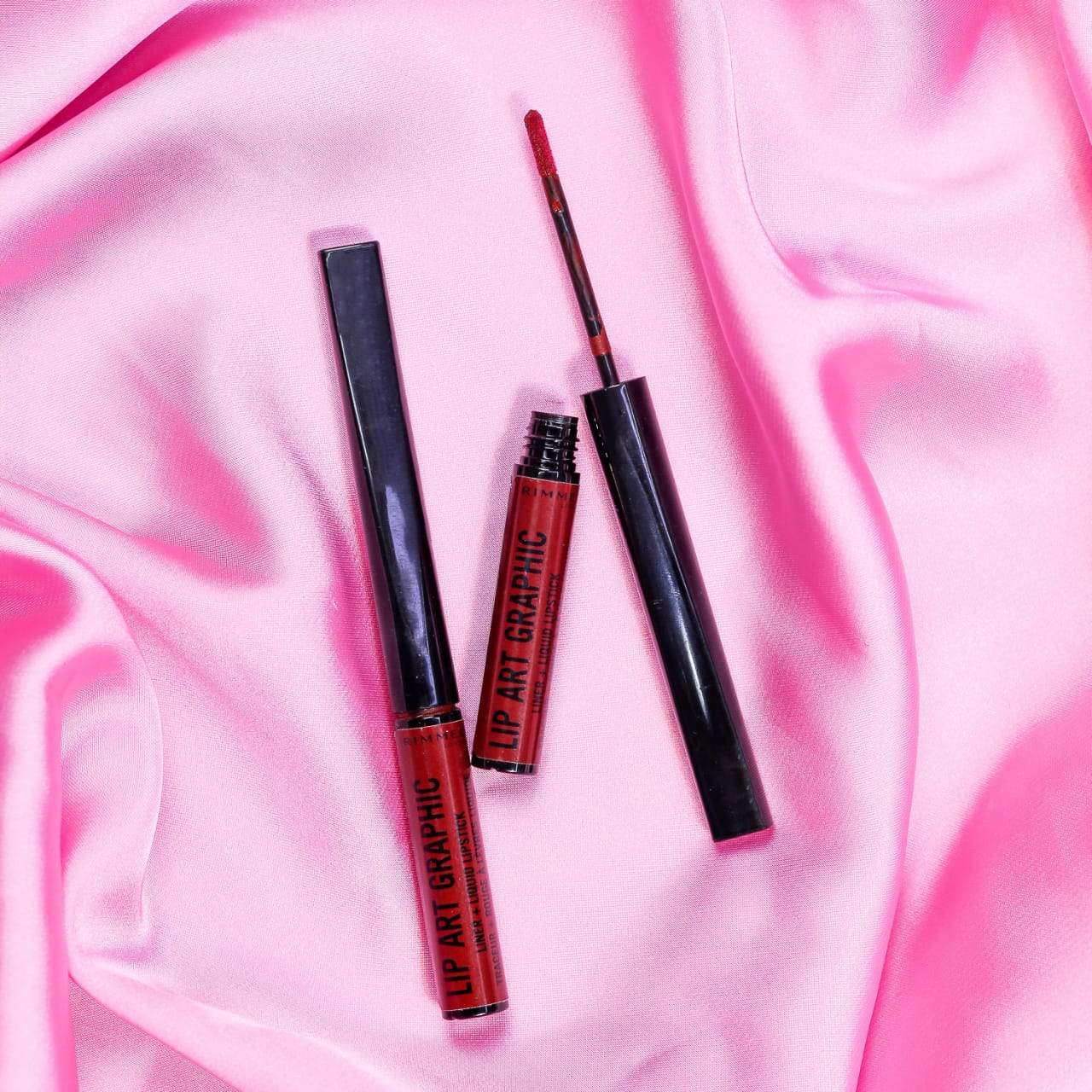 RIMMEL LIP ART GRAPHIC 810 BE FREE