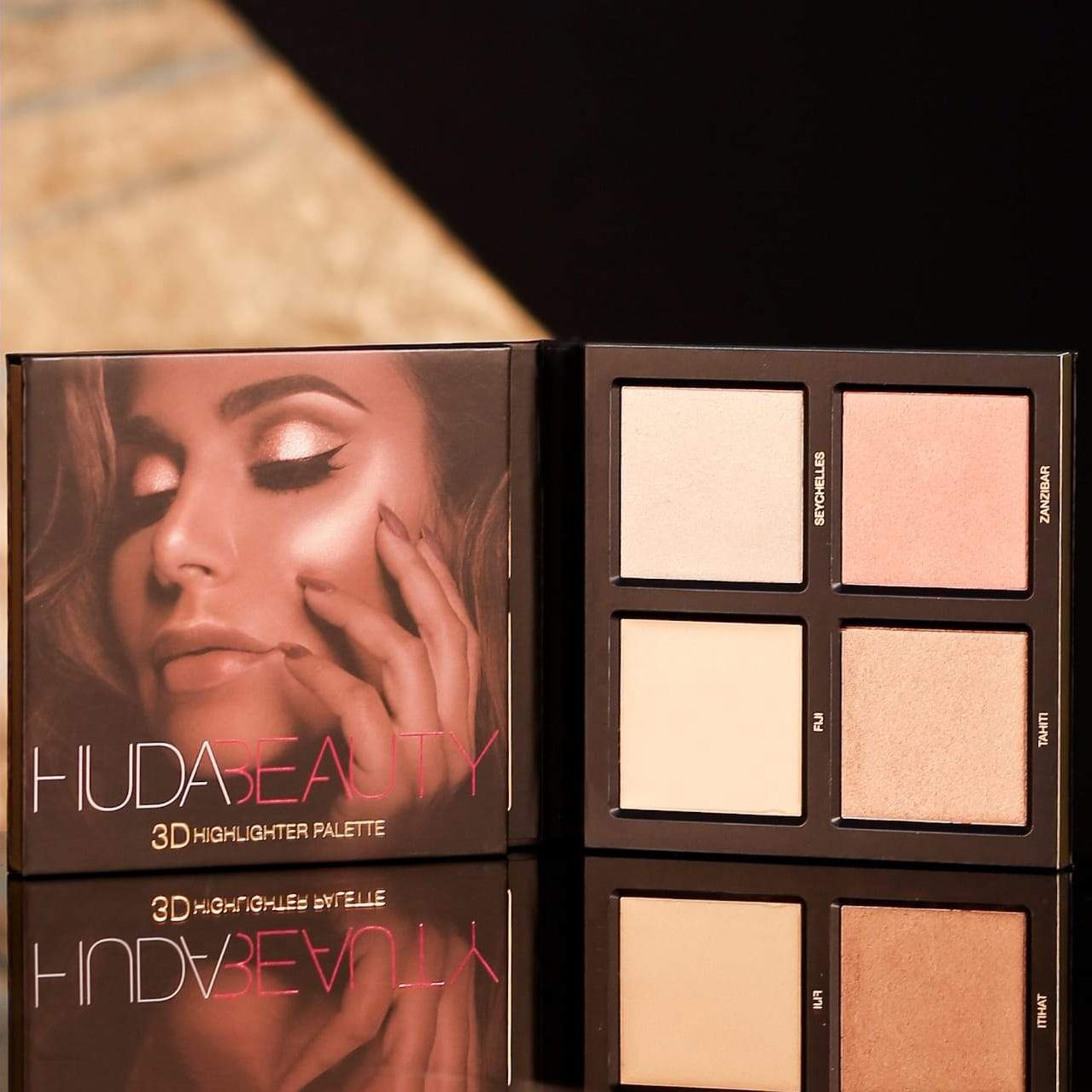 HUDA BEAUTY 3D HIGHLIGHTER PALETTE GOLDEN SANDS EDITION  31.