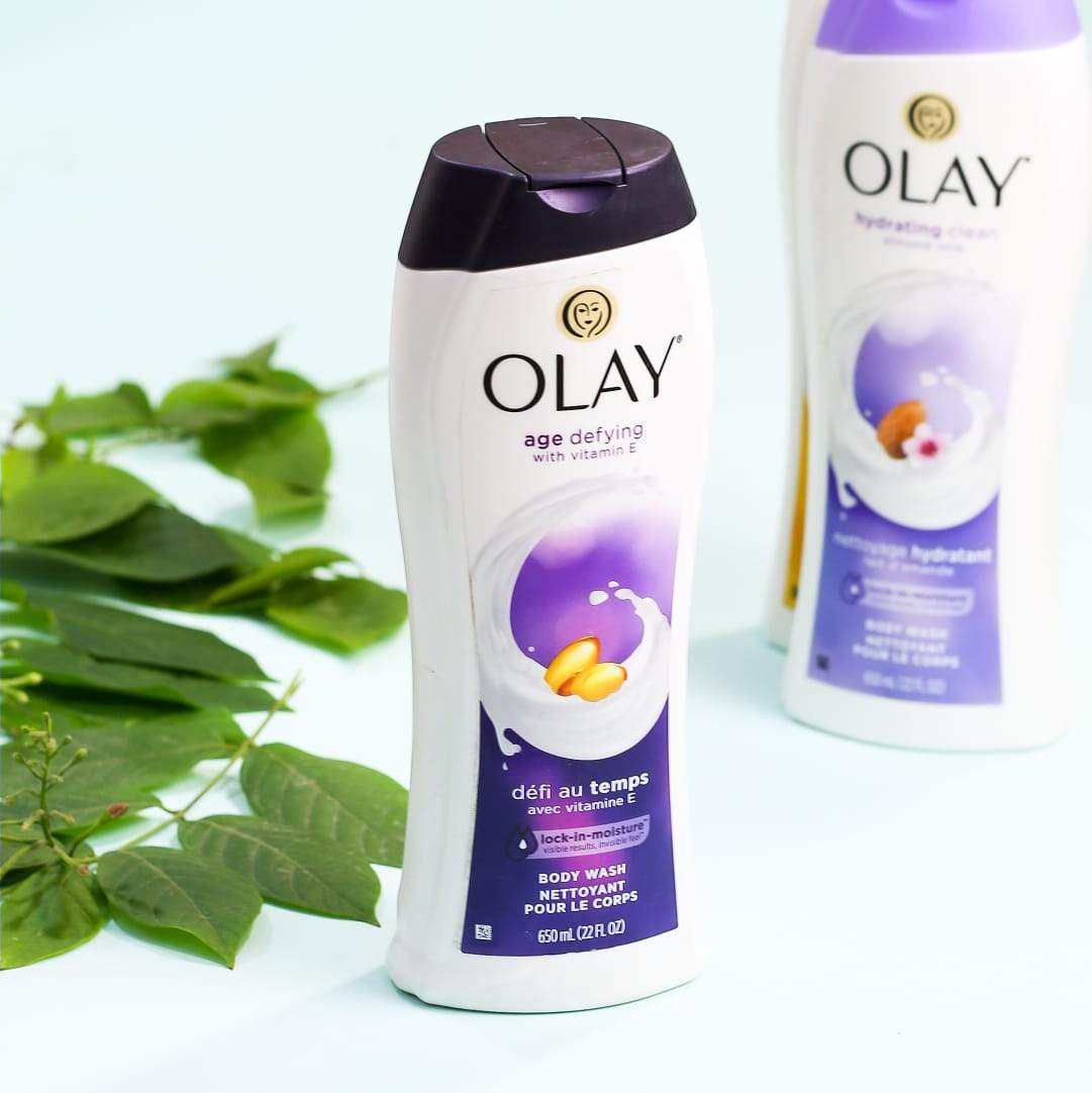 OLAY BODY WASH AGE DEFYING WITH VITAMIN E 650 ML