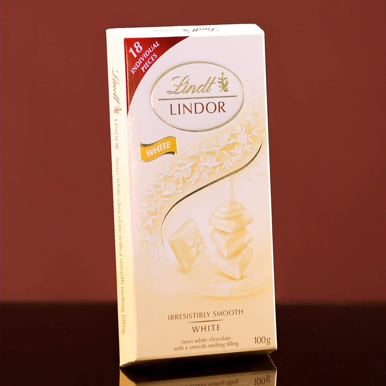 LINDT LINDOR CHOCOLATE WHITE 100 GM