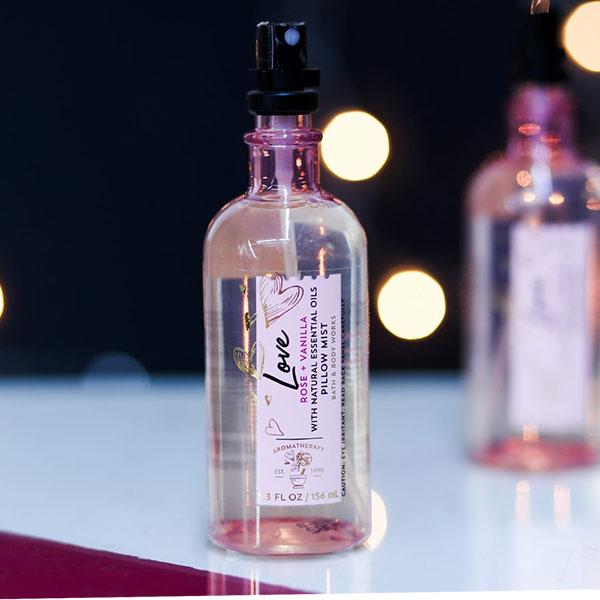 BATH & BODY WORKS LOVE ROSE + VANILLA WITH NATURAL ESSENTIAL